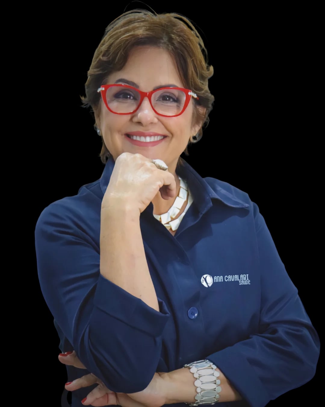 Dra. Ana Cavalari — Dentista especialista em odontogeriatria e implantes